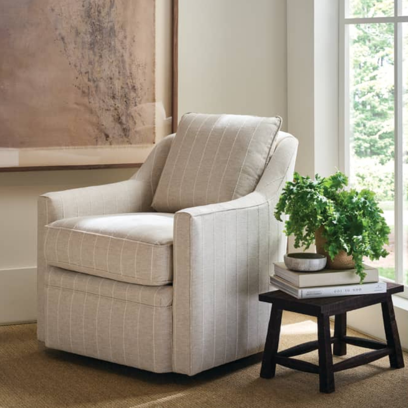 Hollins Swivel Glider